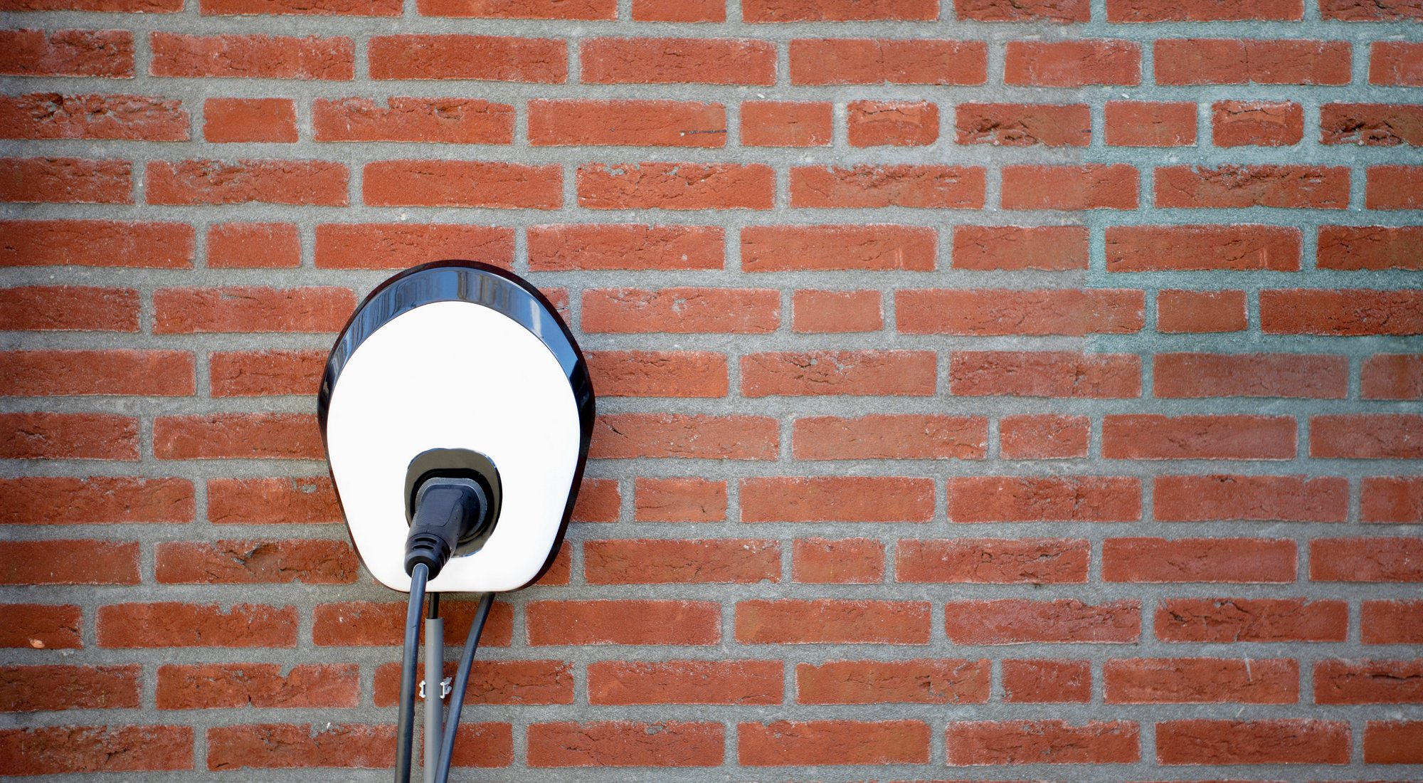 achtergrond afbeelding bij artikel Laadpaal thuis