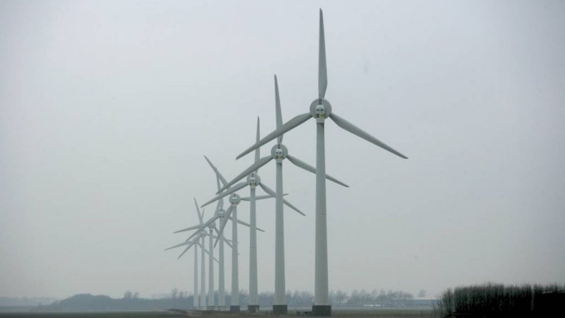 preview afbeelding bij artikel Zonne-energie versus windenergie